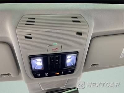 2025 Volkswagen Tiguan SE - zdjęcie 8 z 39 - miniatura