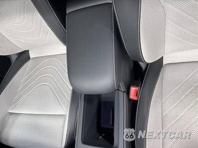 2025 Volkswagen Tiguan SE - zdjęcie 11 z 39 - miniatura
