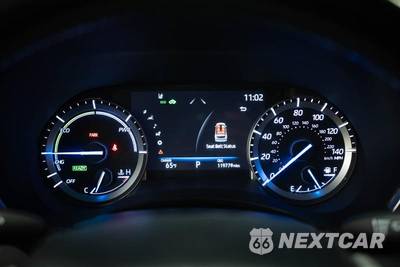 2022 Toyota Highlander Hybrid XLE - zdjęcie 19 z 31 - miniatura