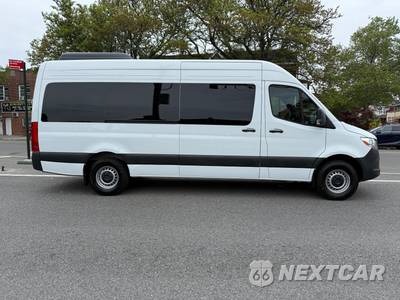 2025 Mercedes-Benz Sprinter 2500 Passenger Van 170.0" WB - zdjęcie 10 z 19 - miniatura