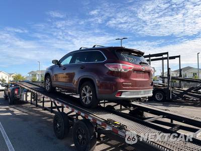 2015 Toyota Highlander XLE - zdjęcie 6 z 11 - miniatura