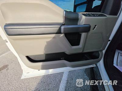 2022 Ford Super Duty F-350 XLT Crew Cab Long Bed - zdjęcie 9 z 35 - miniatura