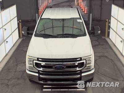 2022 Ford Super Duty F-350 XLT Crew Cab Long Bed - zdjęcie 2 z 35 - miniatura