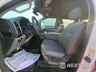 2022 Ford Super Duty F-350 XLT Crew Cab Long Bed - zdjęcie 7 z 35 - miniatura
