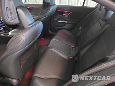 2025 Mercedes-Benz C 300 - zdjęcie 10 z 18 - miniatura
