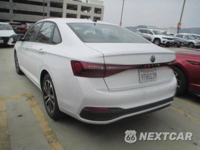 2025 Volkswagen Jetta Sport - zdjęcie 16 z 27 - miniatura