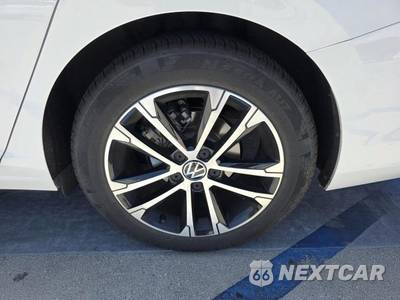2025 Volkswagen Jetta Sport - zdjęcie 13 z 25 - miniatura