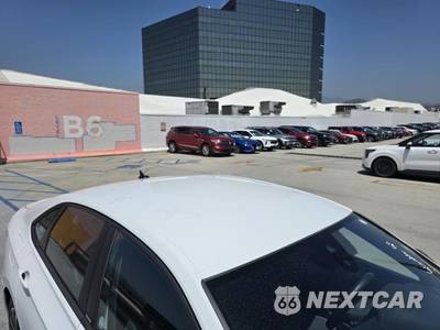 2025 Volkswagen Jetta Sport - zdjęcie 2 z 25 - miniatura