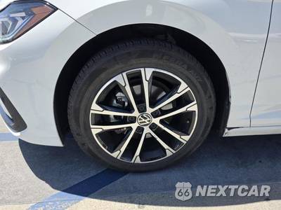 2025 Volkswagen Jetta Sport - zdjęcie 6 z 25 - miniatura