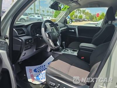 2022 Toyota 4Runner Trail Special Edition - zdjęcie 13 z 22 - miniatura
