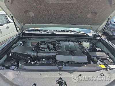 2022 Toyota 4Runner Trail Special Edition - zdjęcie 18 z 22 - miniatura