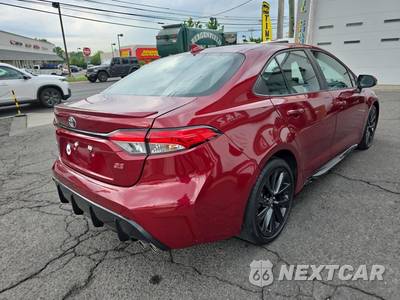 2023 Toyota Corolla SE Sedan - zdjęcie 4 z 21 - miniatura