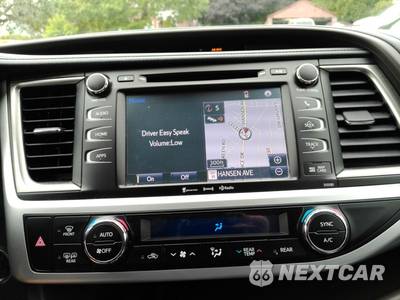 2019 Toyota Highlander XLE - zdjęcie 9 z 11 - miniatura