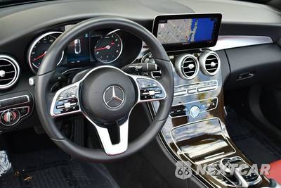 2020 Mercedes-Benz C 300 4MATIC Convertible - zdjęcie 57 z 82 - miniatura