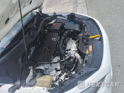 2021 Mercedes-Benz GLA 250 - zdjęcie 39 z 51 - miniatura