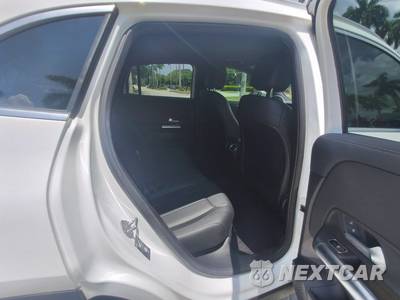 2021 Mercedes-Benz GLA 250 - zdjęcie 29 z 51 - miniatura