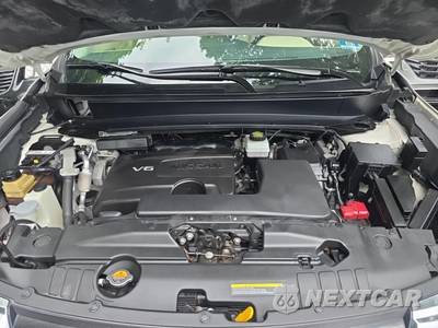 2020 Nissan Pathfinder SL - zdjęcie 19 z 26 - miniatura
