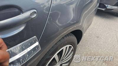 2010 Volkswagen Jetta Sedan Limited - zdjęcie 21 z 30 - miniatura
