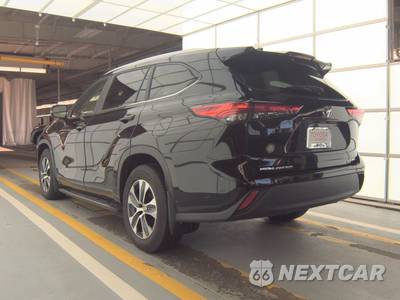 2023 Toyota Highlander XLE - zdjęcie 6 z 33 - miniatura
