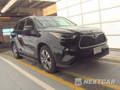 2023 Toyota Highlander XLE - zdjęcie 3 z 33 - miniatura