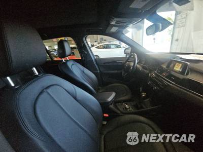 2017 BMW X1 Sports Activity Vehicle xDrive28i - zdjęcie 8 z 22 - miniatura