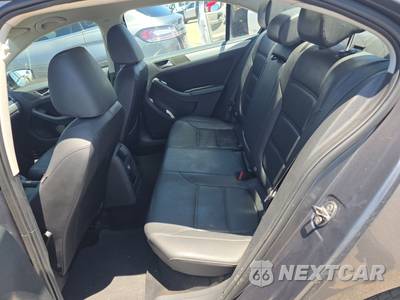 2013 Volkswagen Jetta SE Sedan w/Convenience - zdjęcie 13 z 49 - miniatura