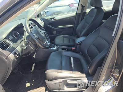 2013 Volkswagen Jetta SE Sedan w/Convenience - zdjęcie 7 z 49 - miniatura