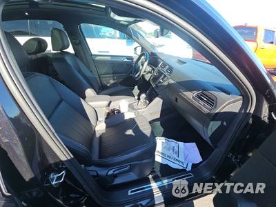 2023 Volkswagen Tiguan SE R-Line Black - zdjęcie 8 z 18 - miniatura