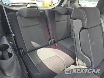 2020 Nissan Pathfinder S - zdjęcie 14 z 29 - miniatura