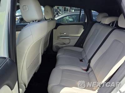 2025 Mercedes-Benz GLA 250 4MATIC - zdjęcie 13 z 26 - miniatura