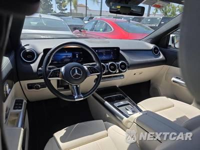 2025 Mercedes-Benz GLA 250 4MATIC - zdjęcie 14 z 26 - miniatura