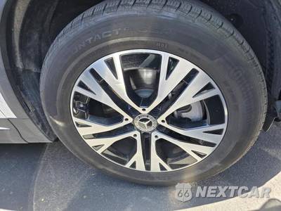 2025 Mercedes-Benz GLA 250 4MATIC - zdjęcie 6 z 26 - miniatura