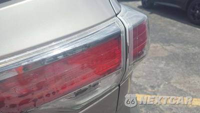 2015 Toyota Highlander XLE - zdjęcie 32 z 35 - miniatura