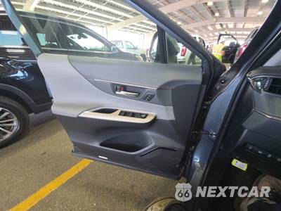 2022 Toyota Venza Limited - zdjęcie 9 z 32 - miniatura