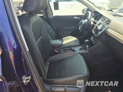 2021 Volkswagen Tiguan SE - zdjęcie 8 z 31 - miniatura