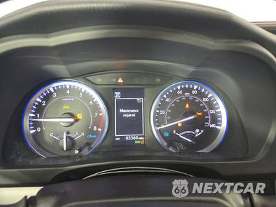 2019 Toyota Highlander XLE - zdjęcie 12 z 18 - miniatura