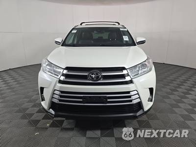 2019 Toyota Highlander XLE - zdjęcie 2 z 18 - miniatura