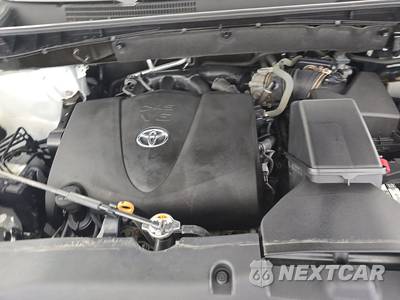 2019 Toyota Highlander XLE - zdjęcie 17 z 18 - miniatura