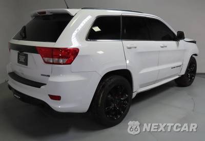 2013 Jeep Grand Cherokee SRT8 Alpine Edition - zdjęcie 3 z 10 - miniatura