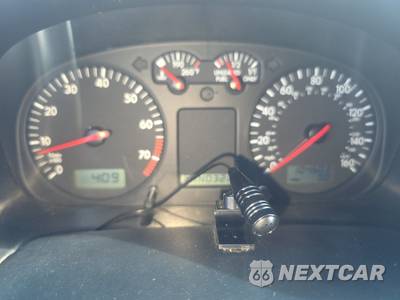 2003 Volkswagen EuroVan MV 115.0" WB - zdjęcie 12 z 33 - miniatura