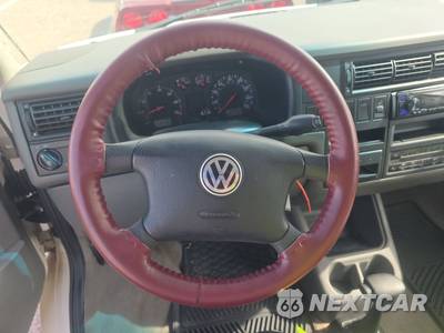 2003 Volkswagen EuroVan MV 115.0" WB - zdjęcie 10 z 33 - miniatura