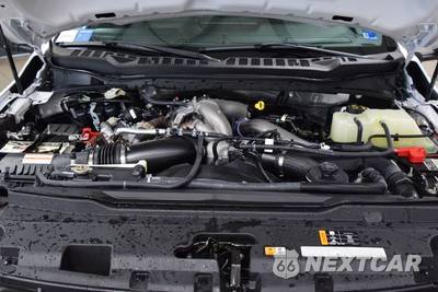 2024 Ford Super Duty F-450 Cab Chassis XL Extended Cab w/Rear Doors DRW - zdjęcie 18 z 39 - miniatura