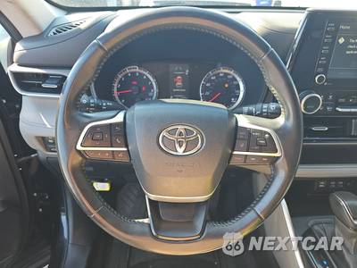2022 Toyota Highlander LE - zdjęcie 10 z 20 - miniatura