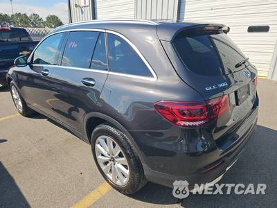 2021 Mercedes-Benz GLC 300 4MATIC - zdjęcie 6 z 17 - miniatura