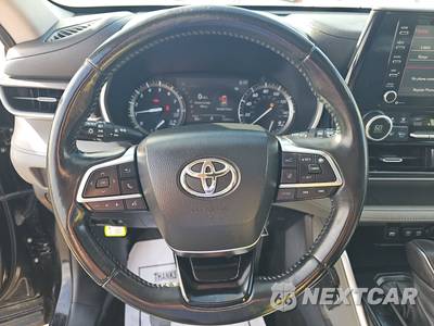 2021 Toyota Highlander XLE - zdjęcie 10 z 23 - miniatura