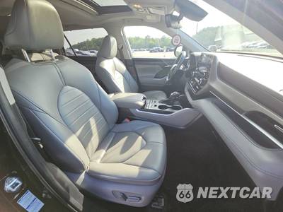 2021 Toyota Highlander XLE - zdjęcie 8 z 23 - miniatura