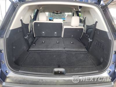 2026 Nissan Pathfinder SL - zdjęcie 17 z 26 - miniatura