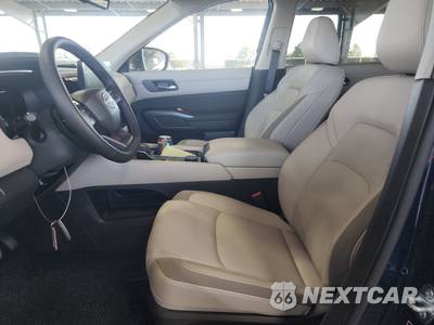 2026 Nissan Pathfinder SL - zdjęcie 7 z 26 - miniatura