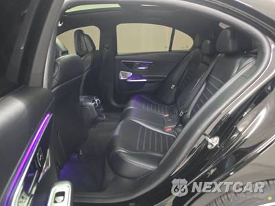 2023 Mercedes-Benz C 300 Sedan - zdjęcie 13 z 27 - miniatura