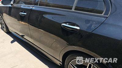2023 Mercedes-Benz C 300 Sedan - zdjęcie 26 z 27 - miniatura